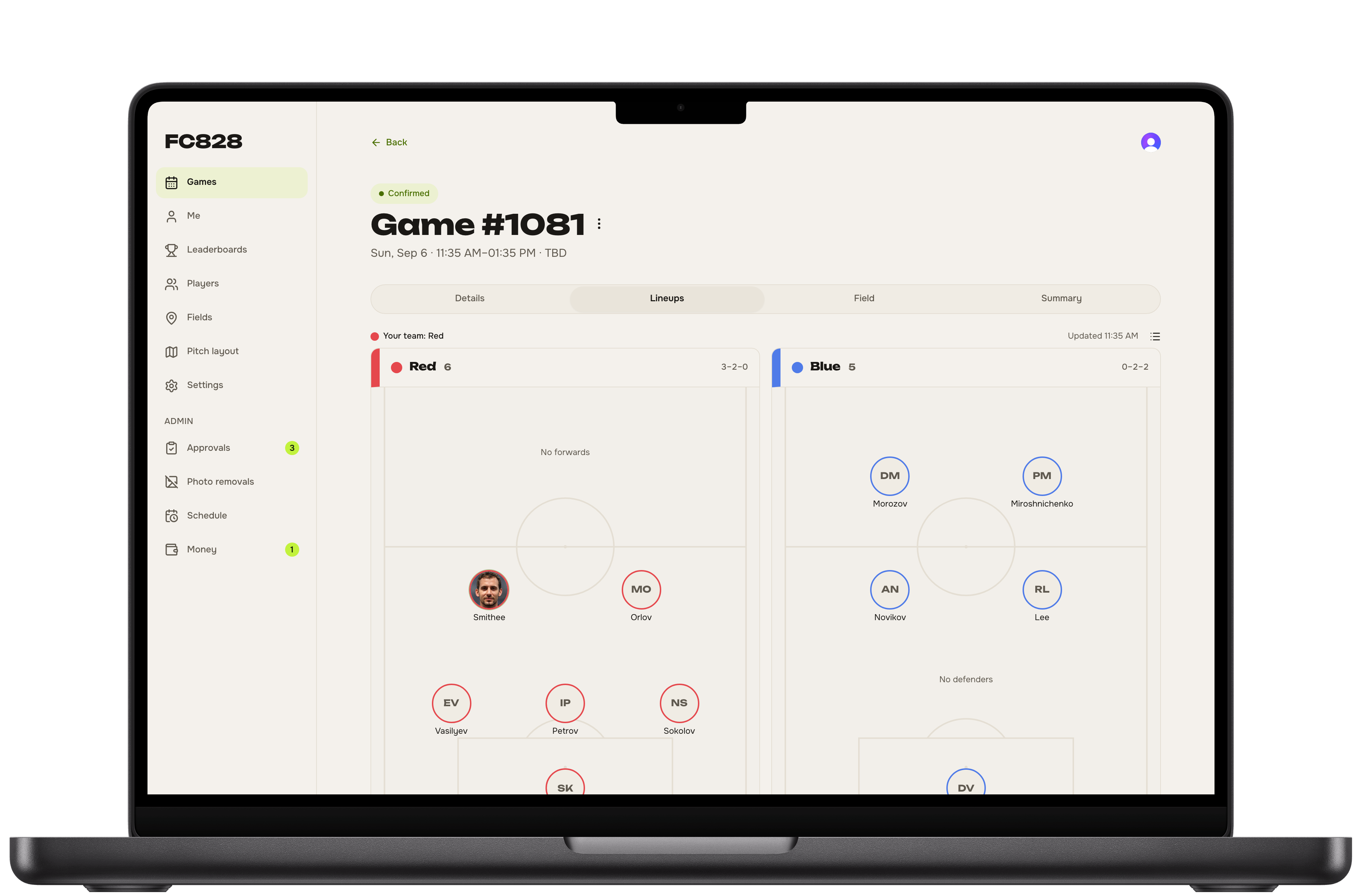 The squads screen: four colours, each with its goalkeeper, defenders, midfielders and forwards.