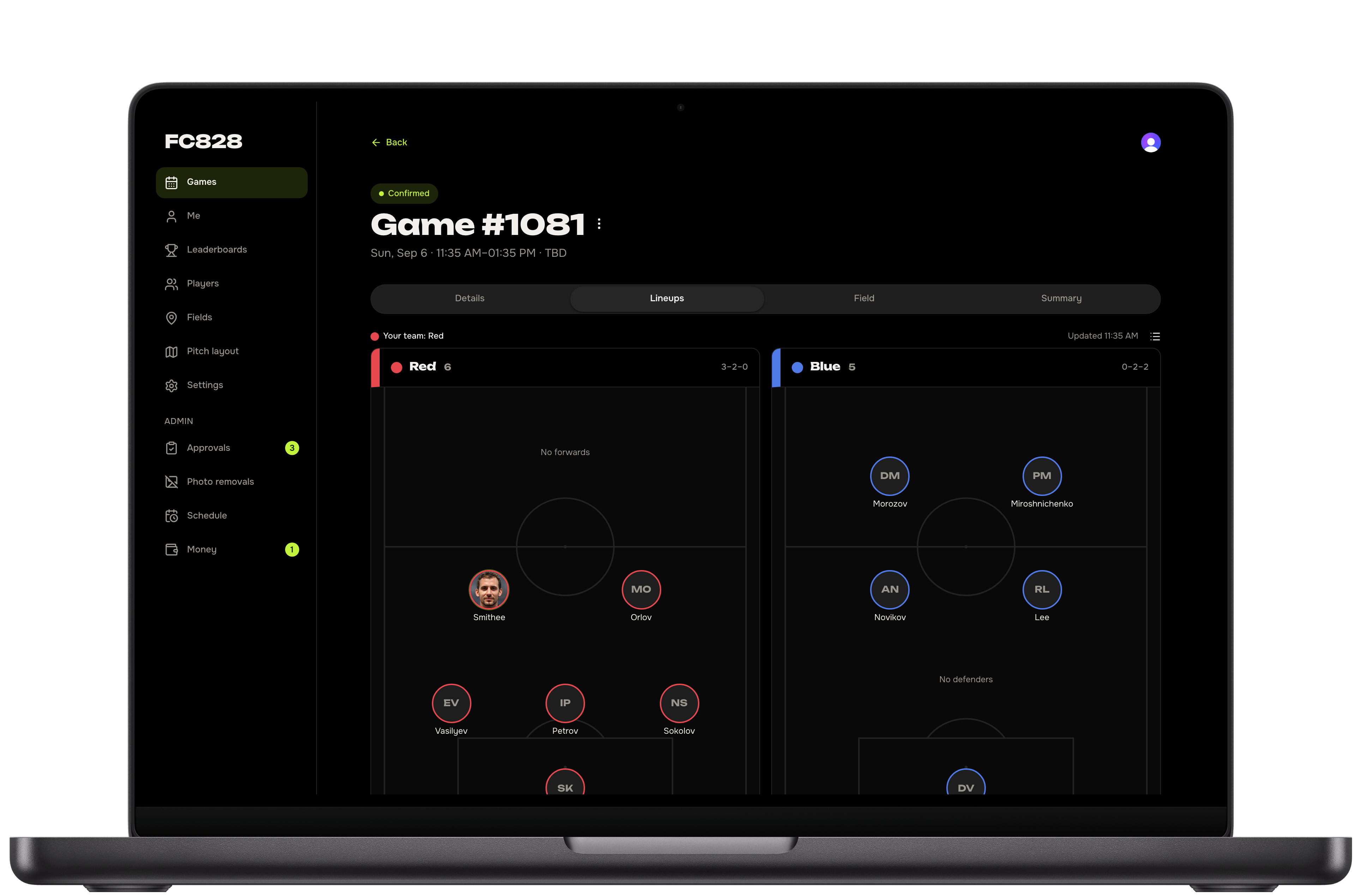 The squads screen: four colours, each with its goalkeeper, defenders, midfielders and forwards.